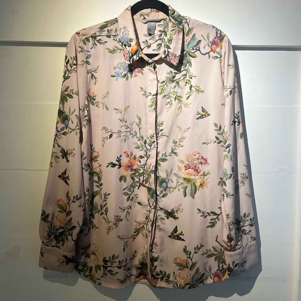 H&M Floral Bird Button Down Blouse